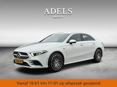 Mercedes-Benz A-klasse - 250e AMG Line Limited Sfeerverlichting NL Auto Dealer Onderhouden Trekhaak
