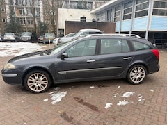 Renault Laguna Grand Tour - 2.0-16V Privilège