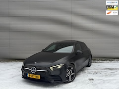 Mercedes-Benz A-klasse - 180 Business AMG PANO/Sfeer/Cam/1e eigenaar