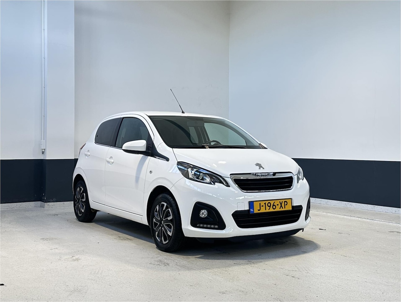 Peugeot 108 - 1.0 e-VTi Active | Bluetooth | NL | 1 Eig | Airco | C.V | - AutoWereld.nl