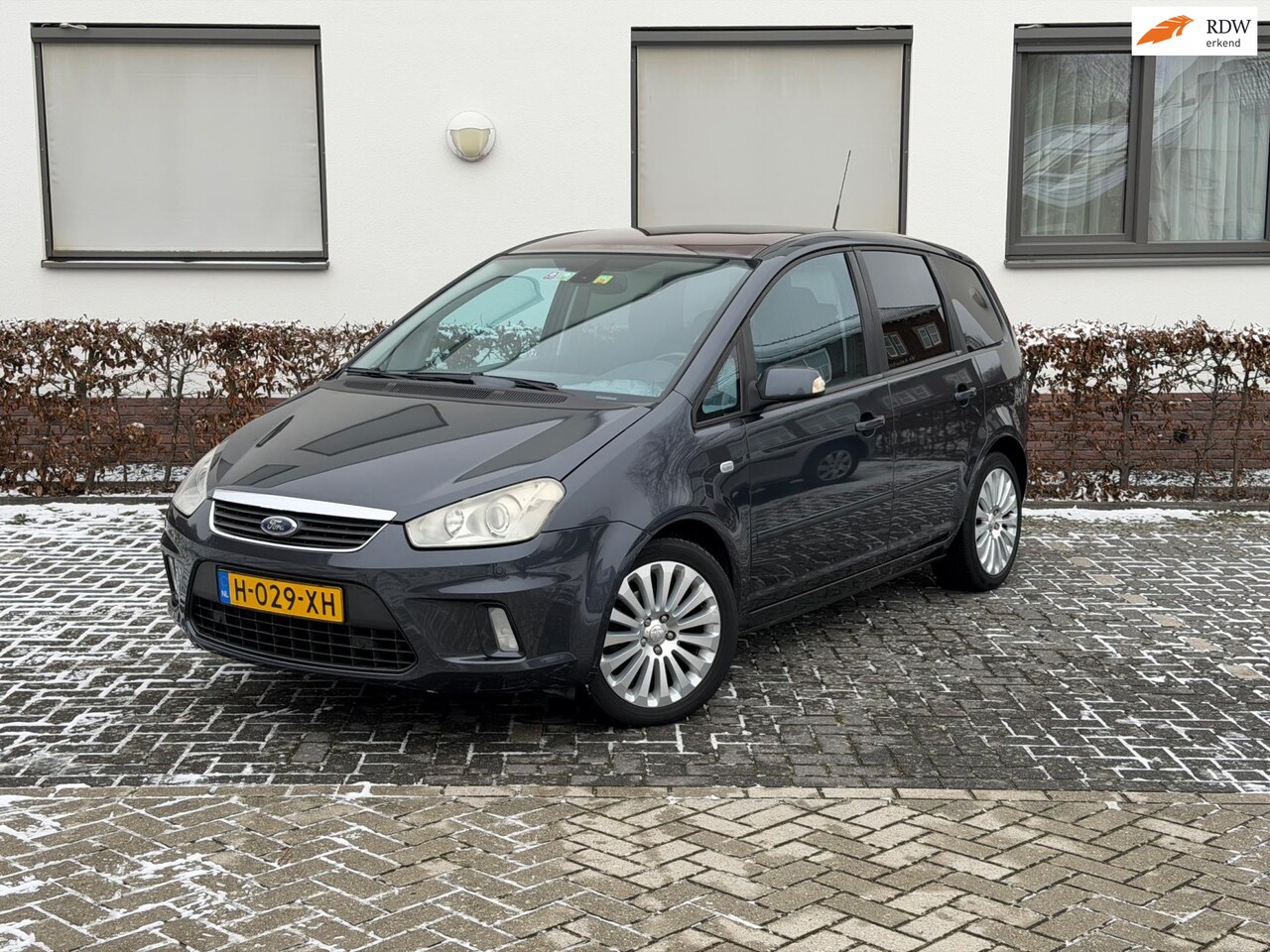 Ford C-Max - 1.8-16V Ghia GLAZENDAK, LEER, TREKHAAK - AutoWereld.nl