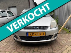 Ford Fiesta - 1.6-16V Futura