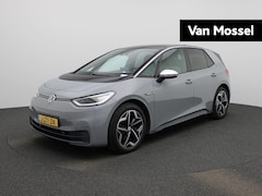 Volkswagen ID.3 - First Plus 58 kWh Navigatie | Airco | Stuur/stoel verwarming | Cruise control | Camera | P
