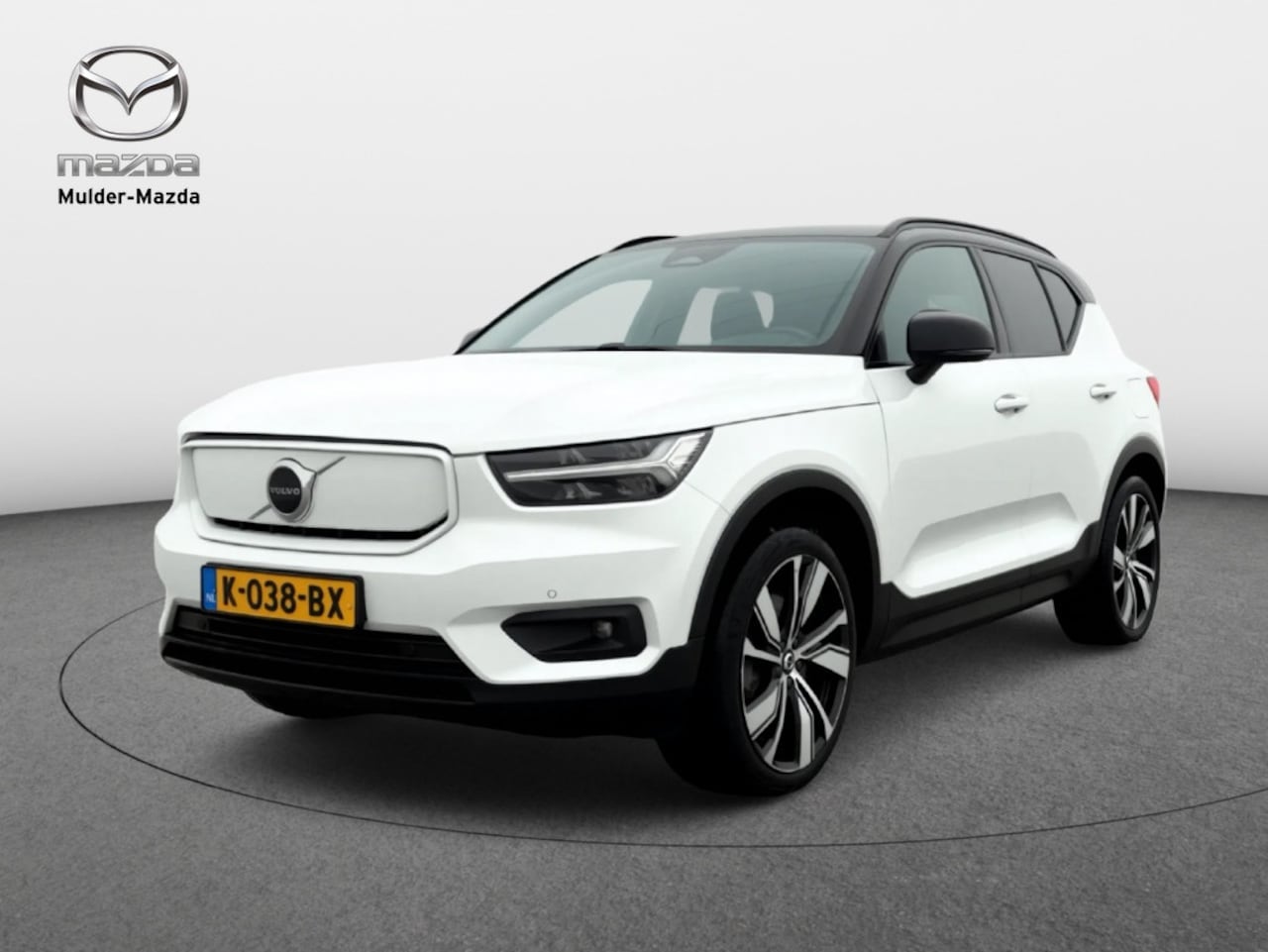 Volvo XC40 - Recharge P8 AWD R-Design | Trekhaak - AutoWereld.nl