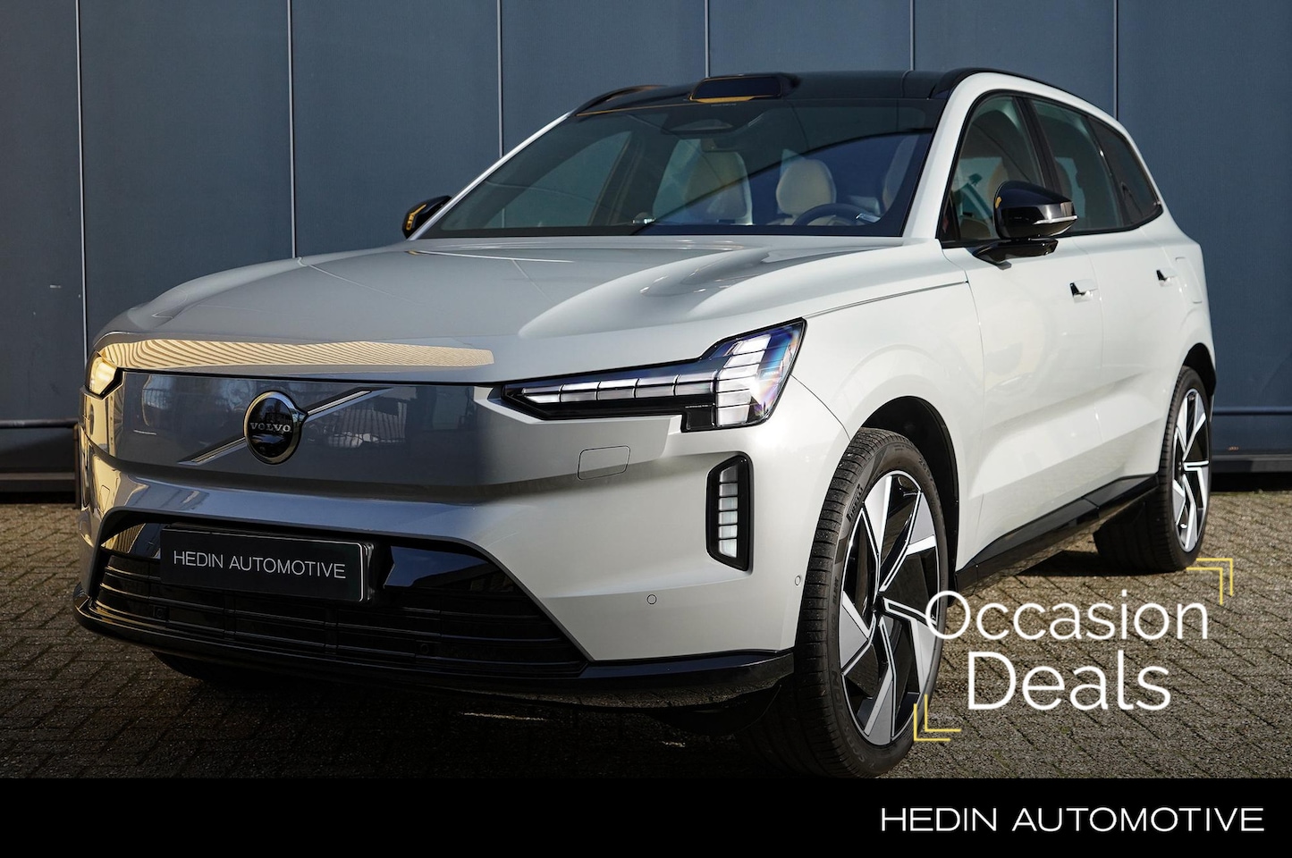 Volvo EX90 - Twin Motor Performance Ultra | Bowers & Wilkins Audio | Pilot Assist | Luchtvering - AutoWereld.nl