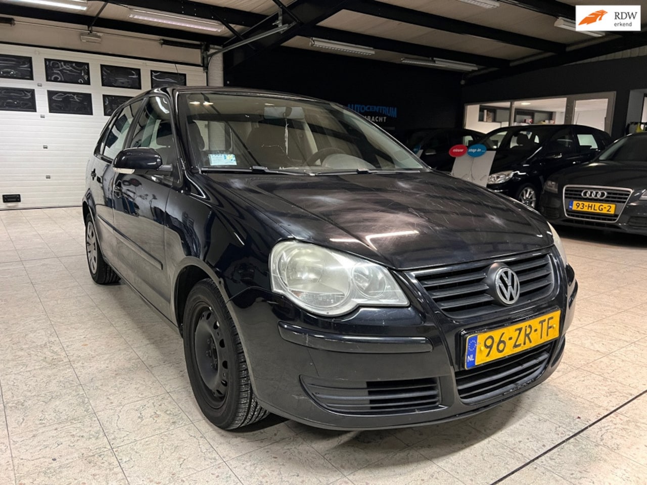 Volkswagen Polo - 1.4-16V Comfortline 1.4-16V Comfortline - AutoWereld.nl