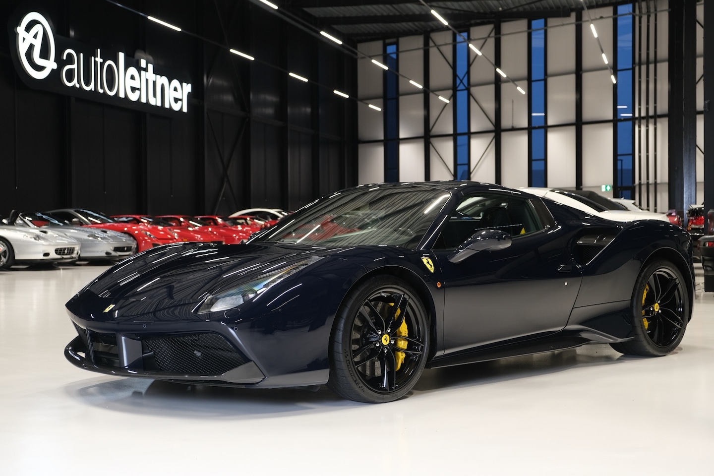 Ferrari 488 - 3.9 Spider HELE 488 Spider origineel 32.768 km - AutoWereld.nl
