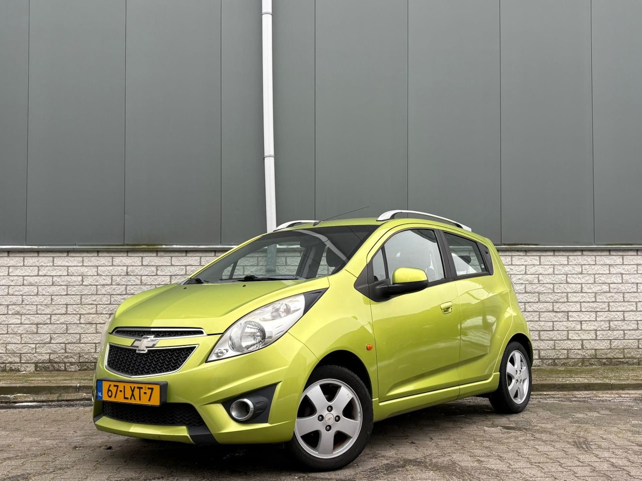 Chevrolet Spark - 1.2 16V LT NWE koppeling-Benzine-Clima-PDC-5DRS- - AutoWereld.nl