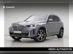 BMW X5 - xDrive50e | 2024 | Trekhaak | Harman Kardon | 21" M-Sport | Softclose | Driving Assistant