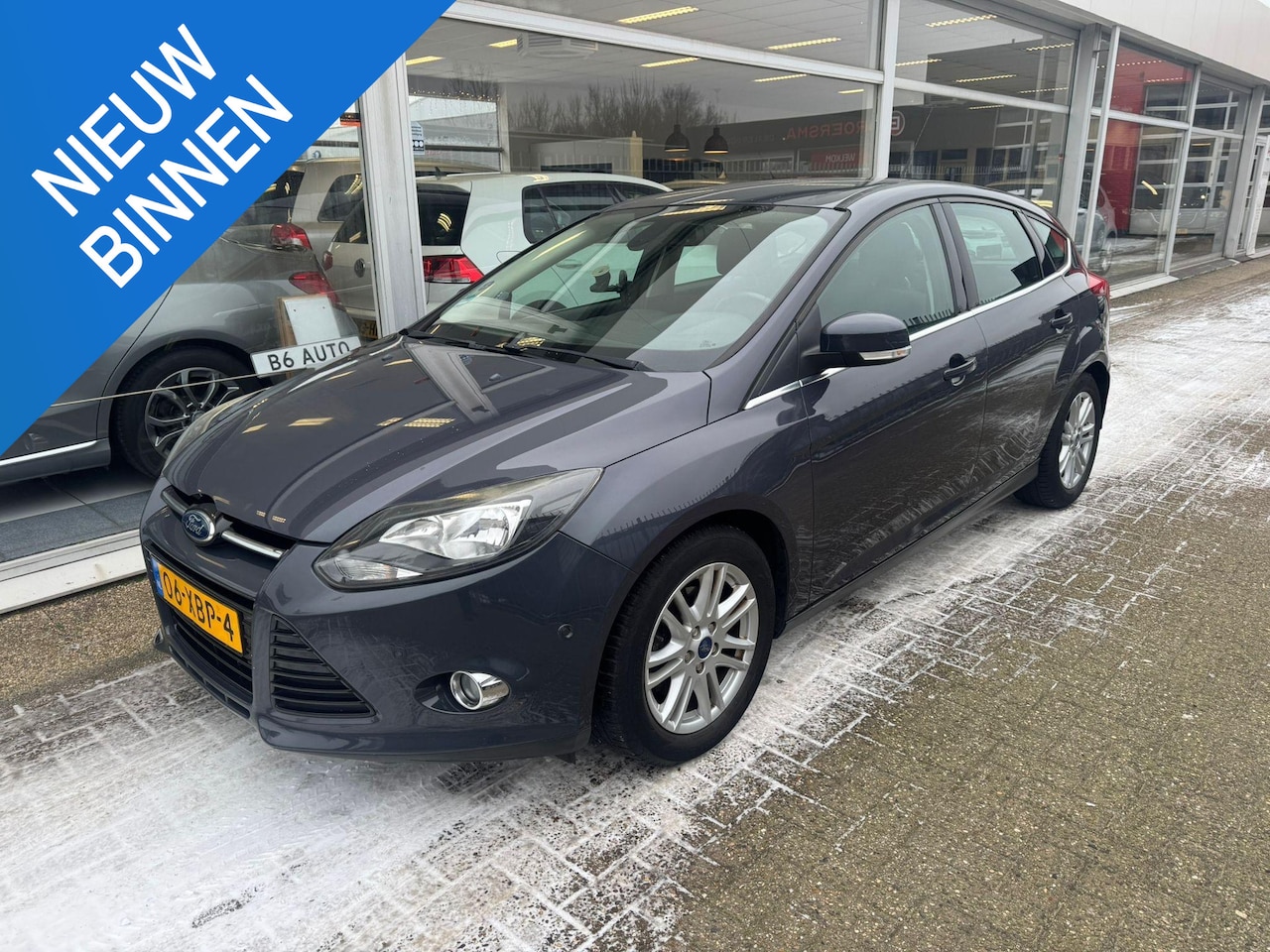 Ford Focus - 1.0 EcoBoost Lease Titanium | 2e eigenaar | Airco | Trekhaak | Automatisch parkeersysteem - AutoWereld.nl