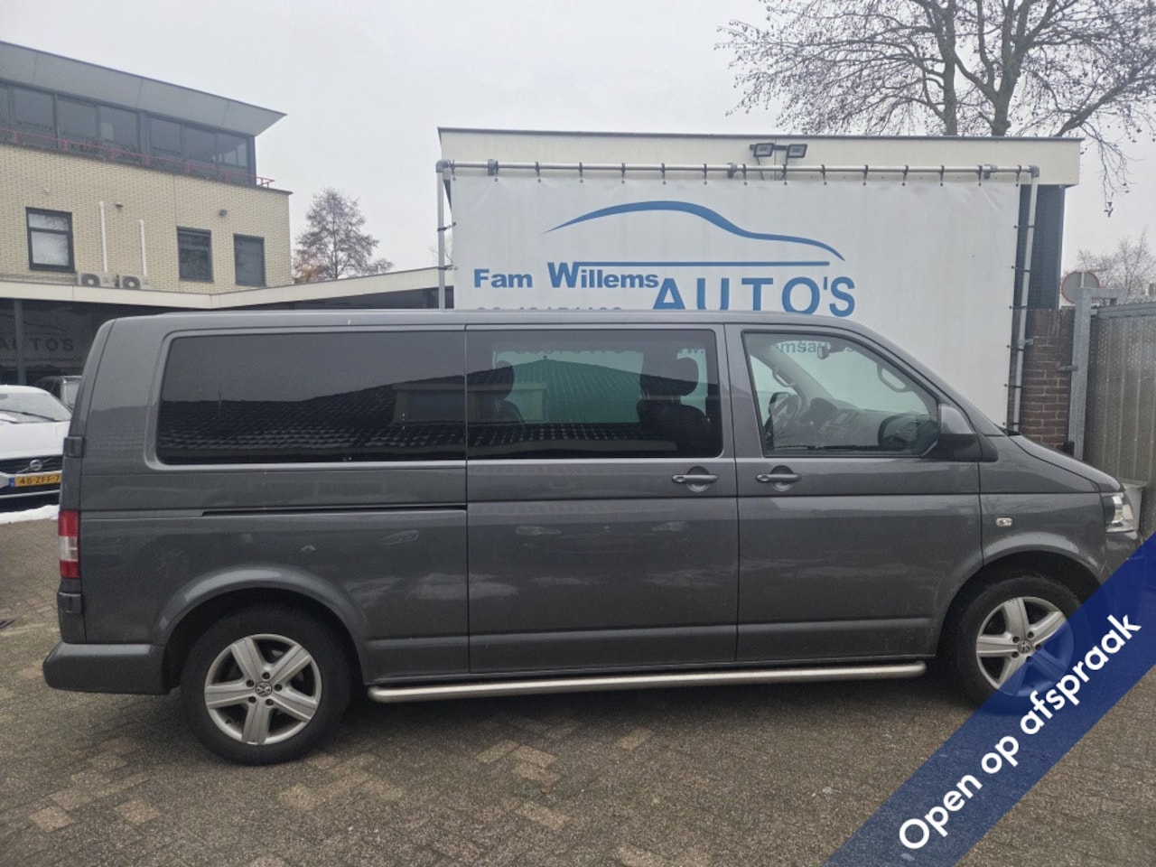 Volkswagen Transporter - 2.0 TDI L2H1 Edition Dubbel Cabine Automaat Leer - AutoWereld.nl