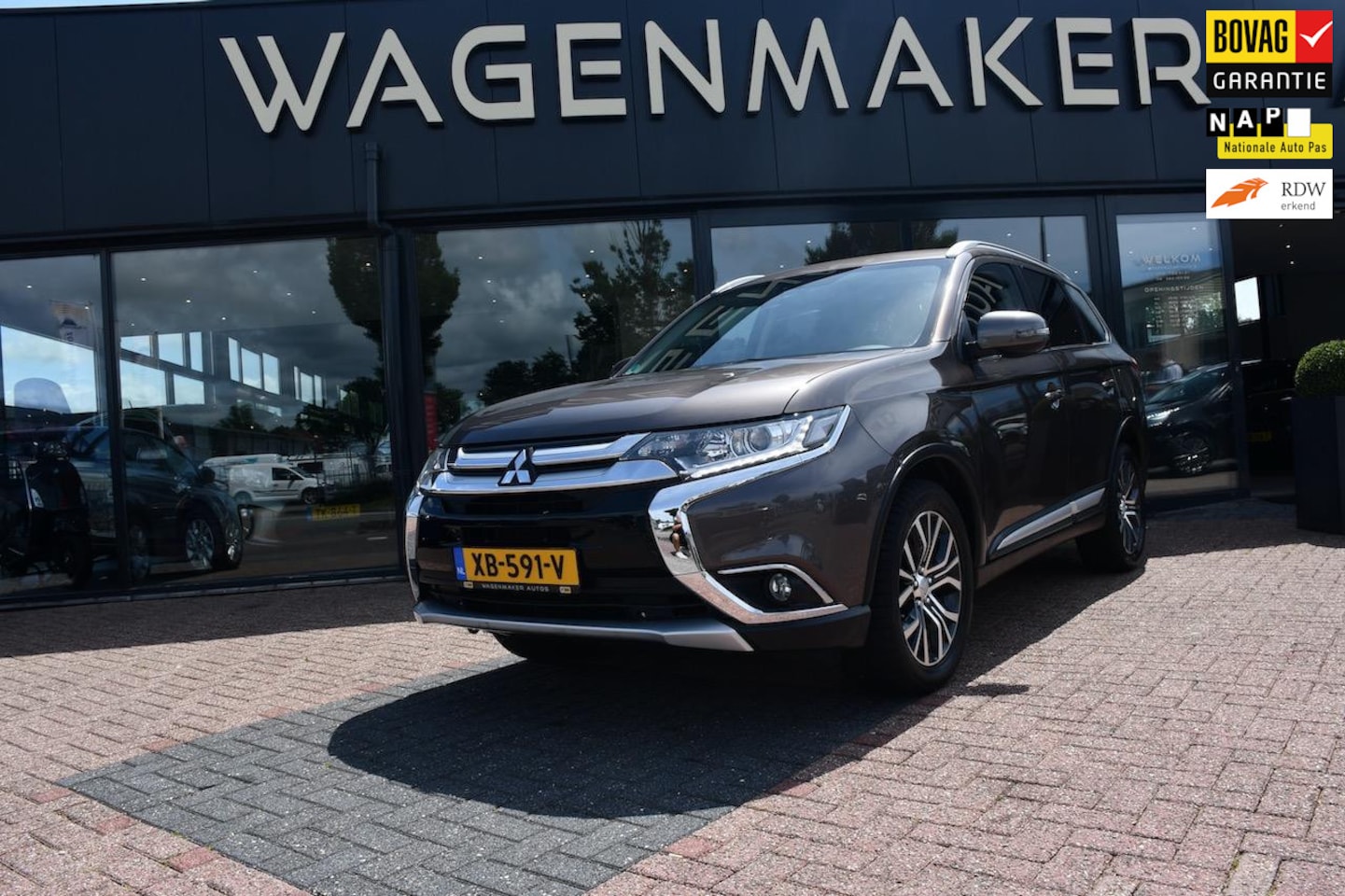 Mitsubishi Outlander - 2.0 Connect Pro AUT|Cruise|CAM|Carplay - AutoWereld.nl