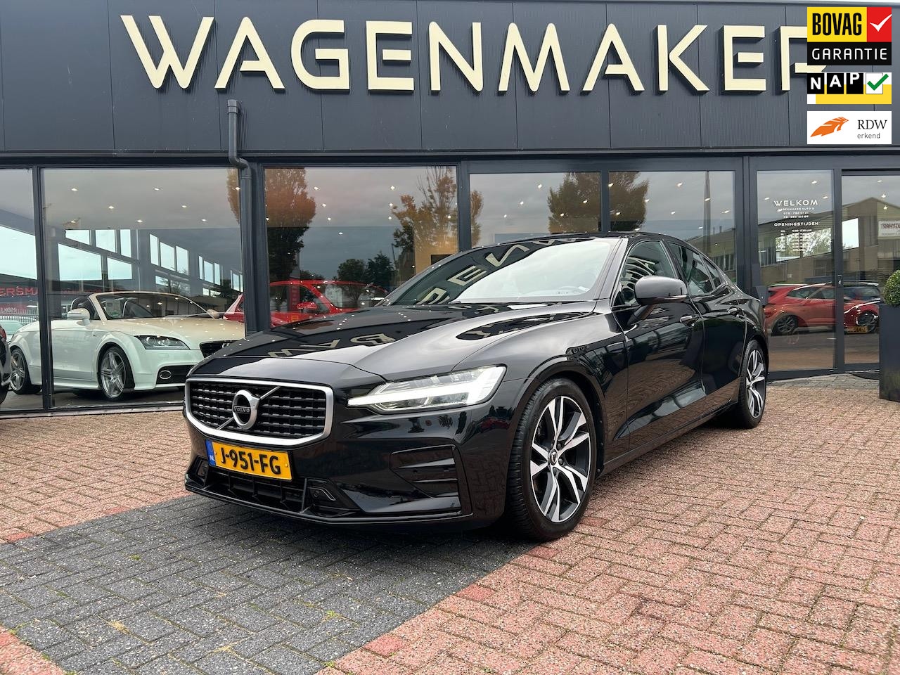 Volvo S60 - 2.0 T4 R-Design AUT|Clima|Cruise|NAVI|Cam|Stoelvw - AutoWereld.nl