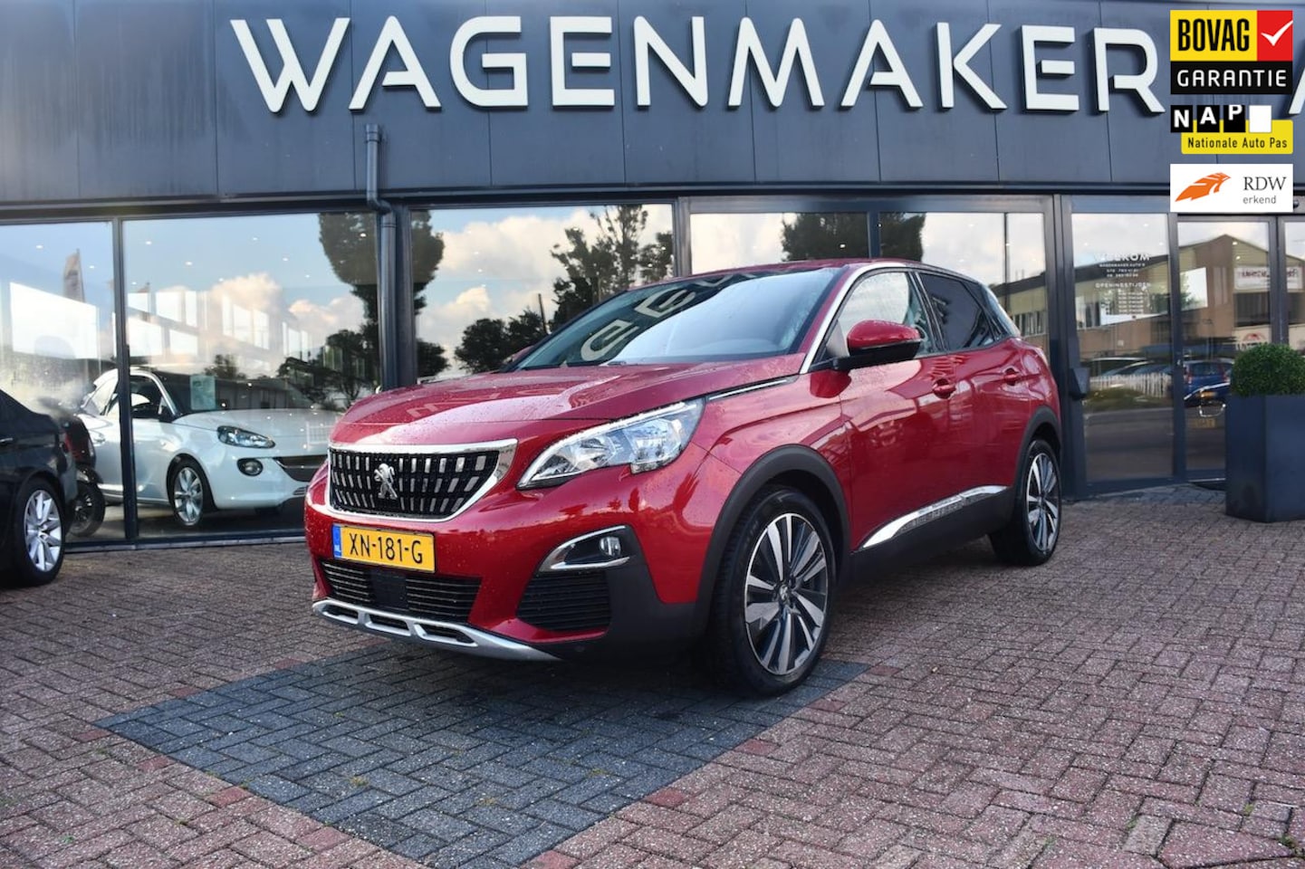 Peugeot 3008 - 1.2 PureTech Allure AUT|Clima|360CAM|Dealer OH! - AutoWereld.nl