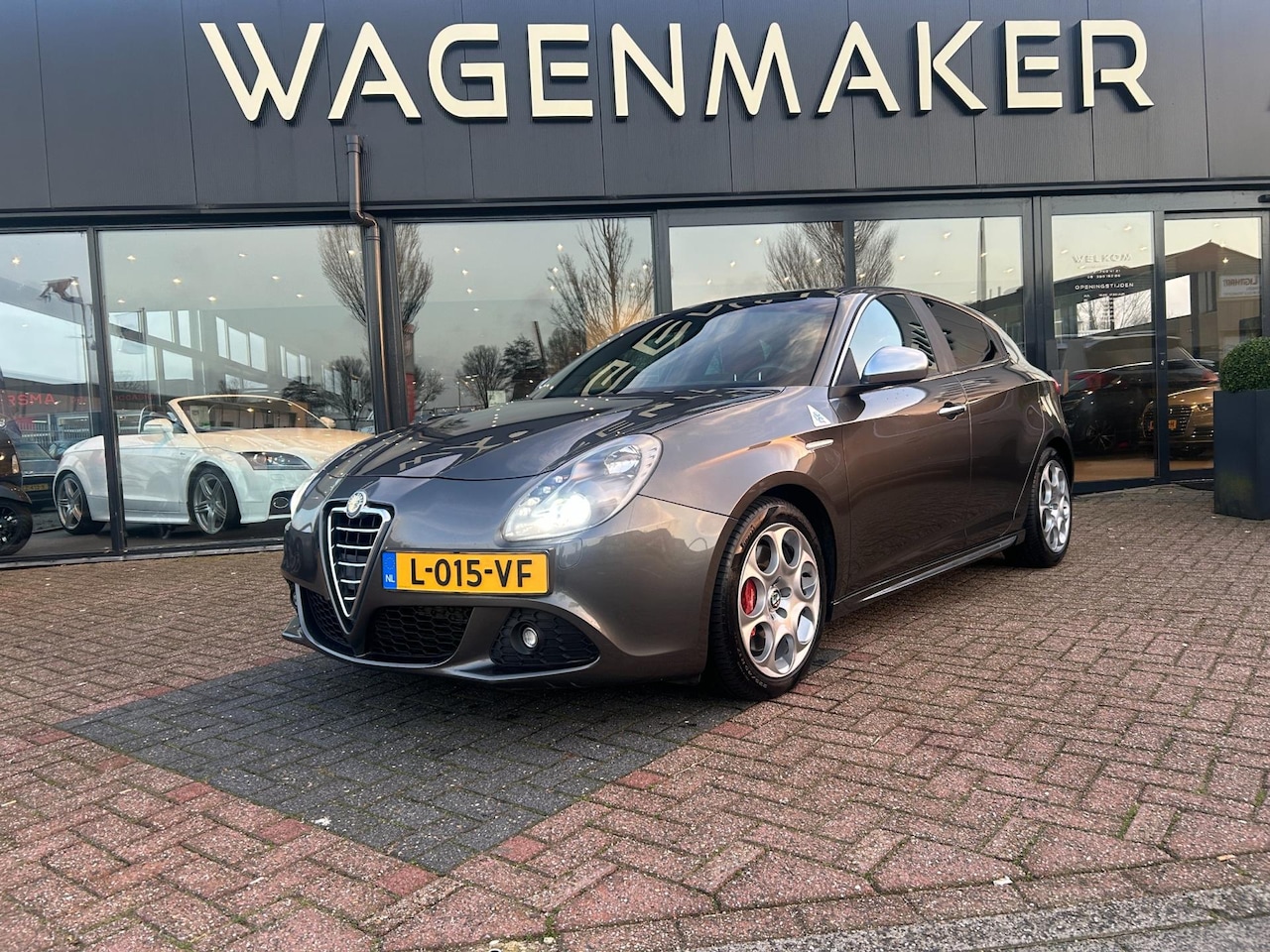 Alfa Romeo Giulietta - 1.7 TBi Quadrifoglio Verde Carplay|Cruise - AutoWereld.nl