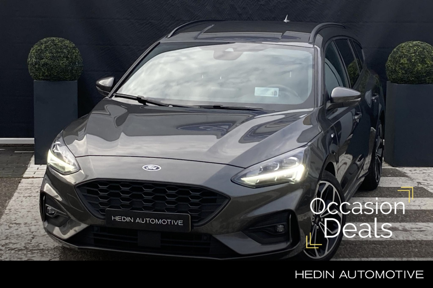 Ford Focus Wagon - 1.0 EcoBoost ST Line Business | Navigatie | Winterpack | 18" LMV - AutoWereld.nl