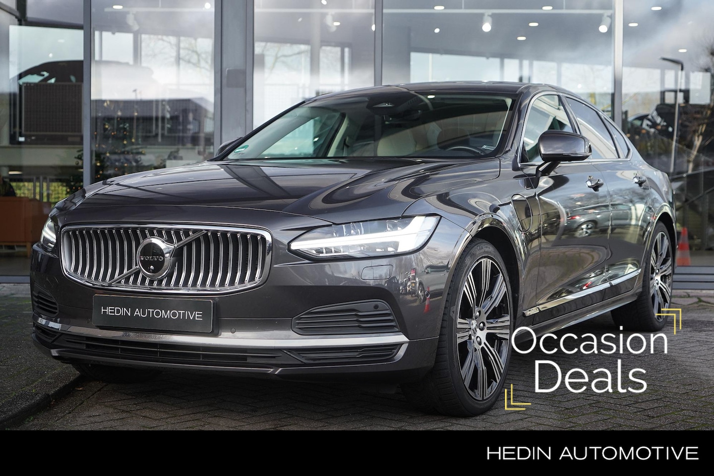 Volvo S90 - 2.0 T8 AWD Inscription | Lederen bekleding verwarmd en gekoeld | Stoelen elektrisch + gehe - AutoWereld.nl