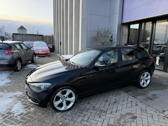 BMW 1-serie - 116i Business+ AUTOMAAT LEUKE AUTO INRUIL MOGELIJK