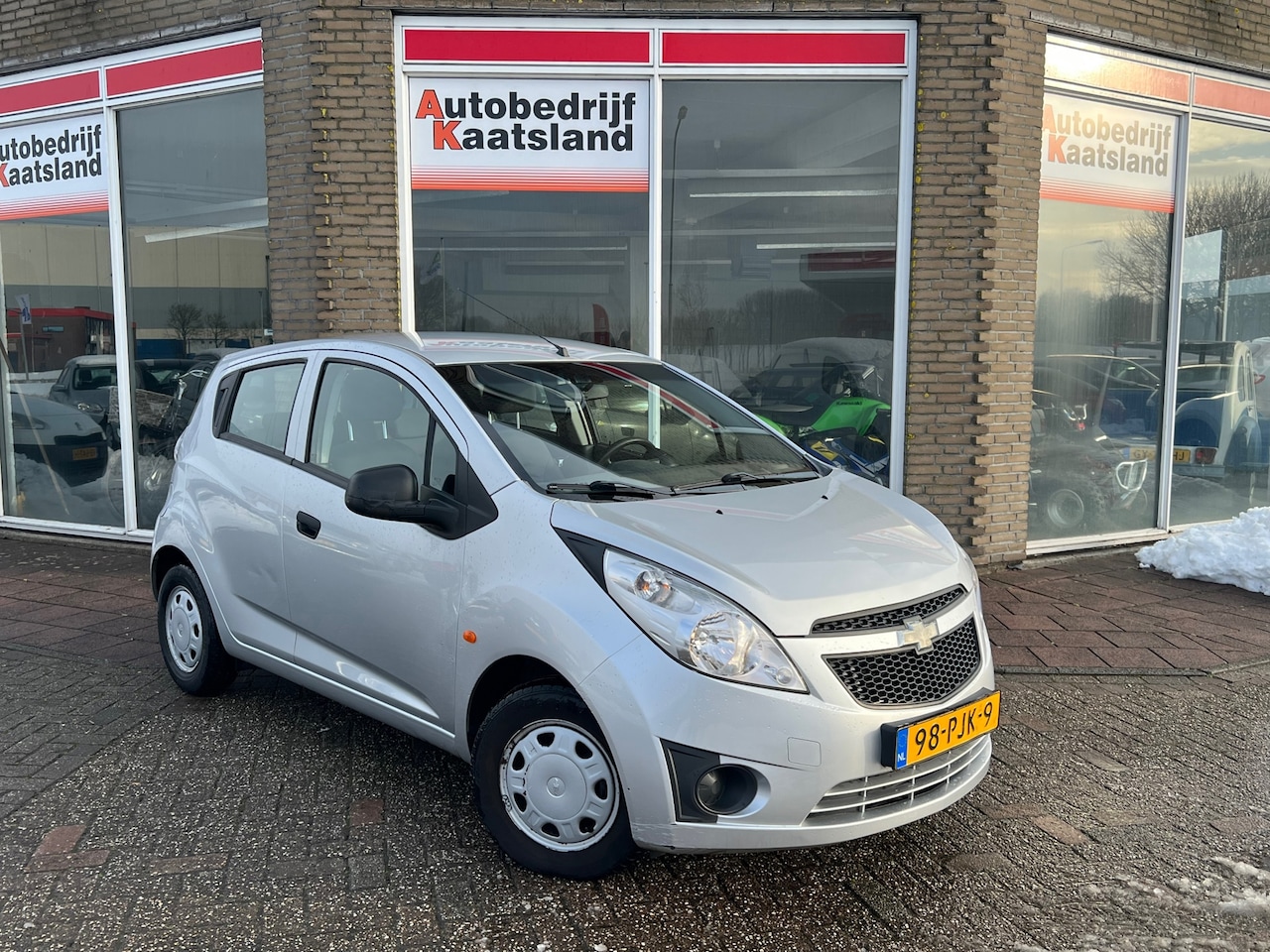Chevrolet Spark - 1.0 16V L - WEINIG KILOMETERS!!!!! - - AutoWereld.nl