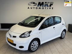 Toyota Aygo - 1.0-12V Access 5D 2011 Wit NWE APK/NAP/Carplay