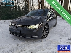 Volkswagen Golf - 1.5 eTSI pano trekhaak camera acc