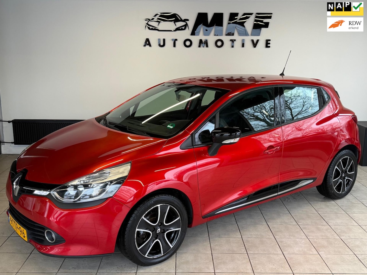 Renault Clio - 1.5 dCi ECO Expression 2014 Airco/Navi/PDC/NAP! - AutoWereld.nl