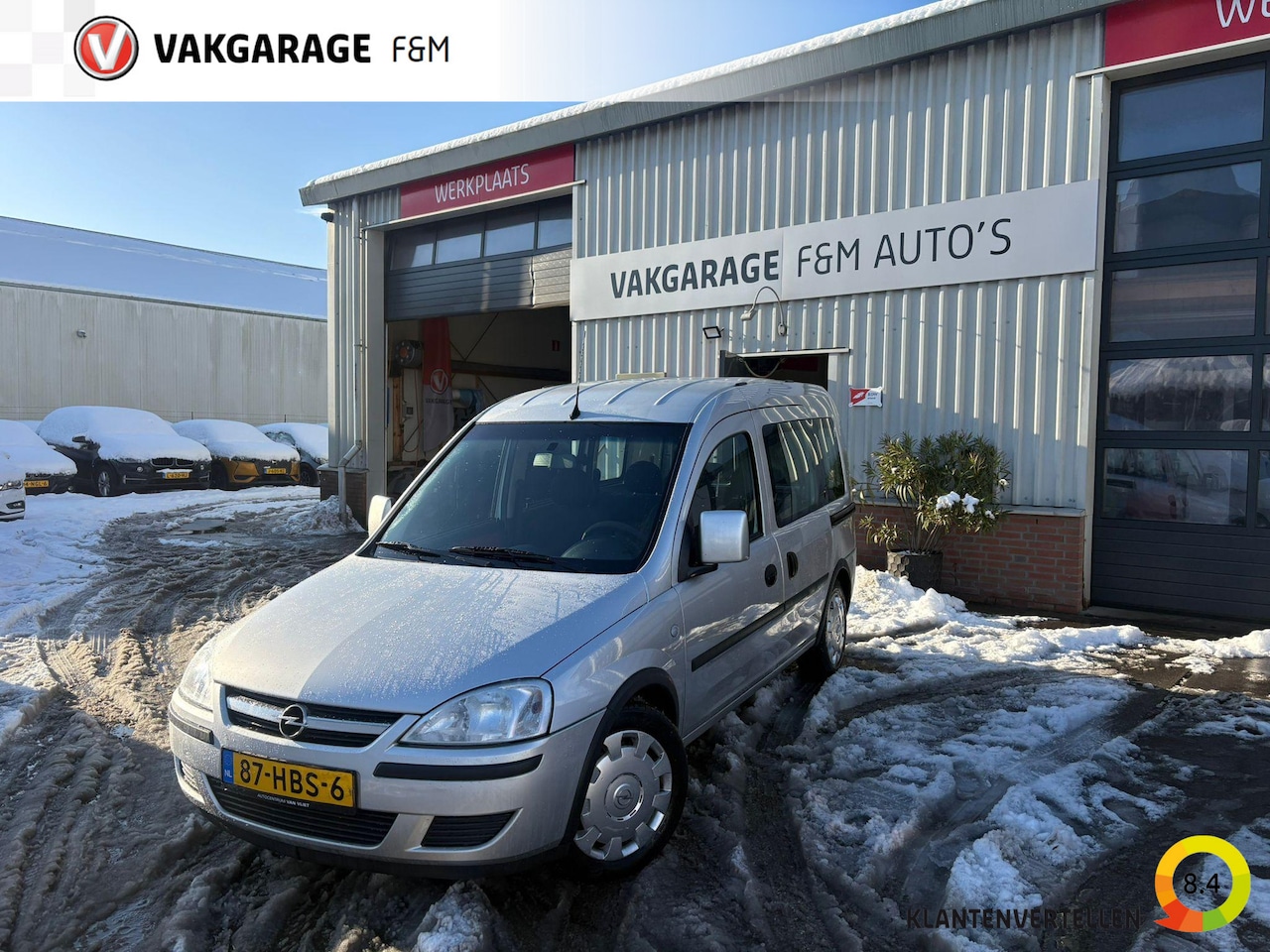 Opel Combo Tour - 1.4-16V Enjoy Dealer ond, airco, trekhaak - AutoWereld.nl
