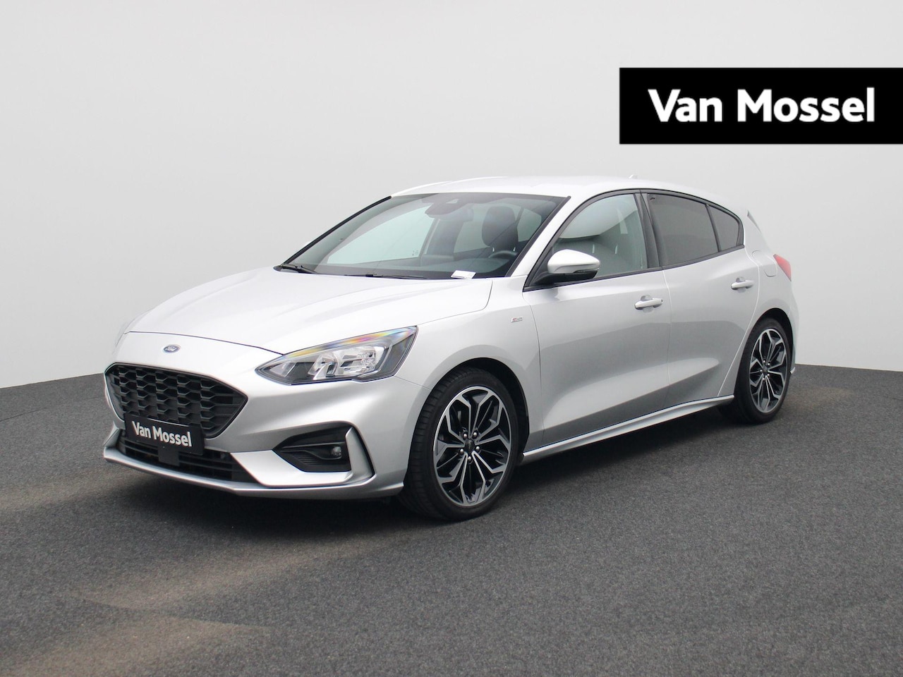 Ford Focus - 1.0 EcoBoost ST Line | ACHTERUITRIJCAMERA | NAVIGATIE | PARKEERSENSOREN | STOELVERWARMING - AutoWereld.nl