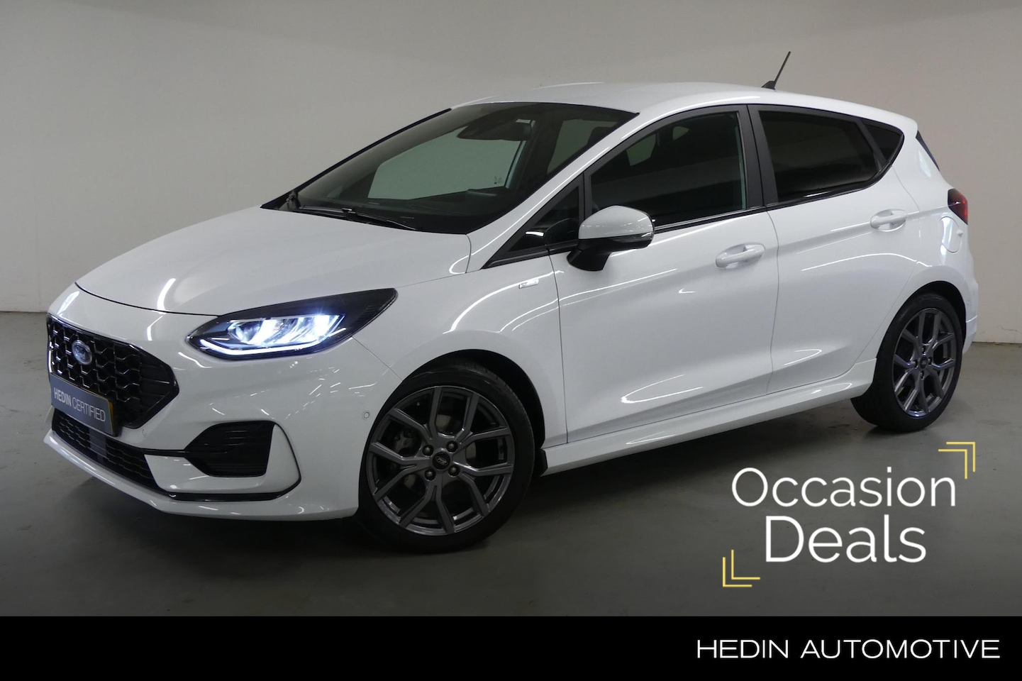 Ford Fiesta - 1.0 EcoBoost Hybrid ST-Line X | Winter Pack | Parking Pack | Multimedia Pack - AutoWereld.nl