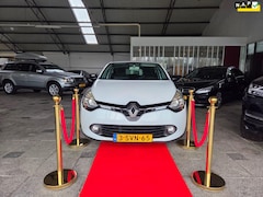 Renault Clio - 0.9 TCe Expression NAVI 2014 NAP
