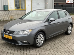 SEAT Leon - 1.2 TSI 110 PK 6 BAK Bj 2015 Style 5 Deurs Ecc Airco Cruise Control Stoelverwarming Pdc El