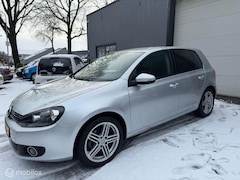 Volkswagen Golf - 1.2 TSI/NIEUWE KETTING / CARPLAY / PARKEERS