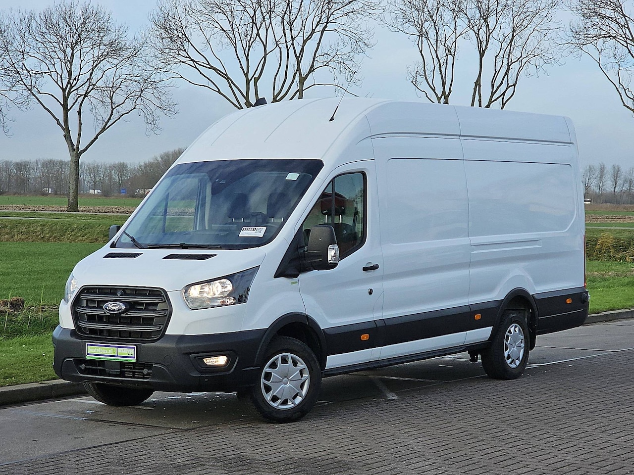 Ford Transit - 350 2.0 TDCI L4H3 Trend RWD 360Camera Navi Euro6 Verlengde-Fabrieksgarantie 130Pk Maxi! - AutoWereld.nl