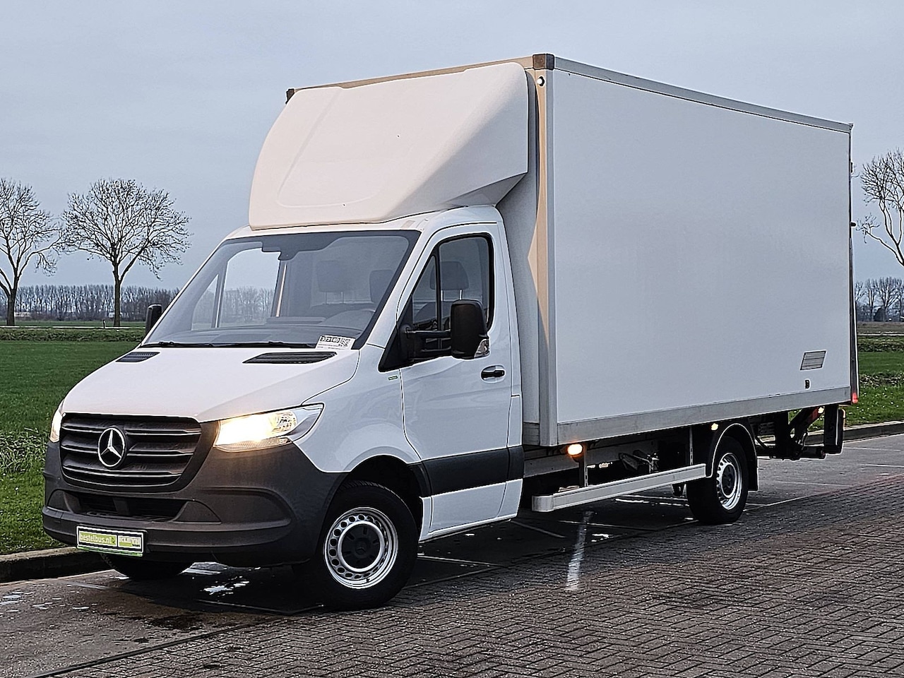 Mercedes-Benz Sprinter - 316 2.2 CDI L2H2 EURO VI-D Bakwagen Laadklep Achterdeuren Zijdeur Airco Euro6 163Pk Spoile - AutoWereld.nl