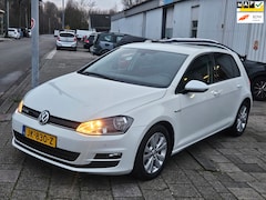 Volkswagen Golf - 1.0 TSI Connected Series