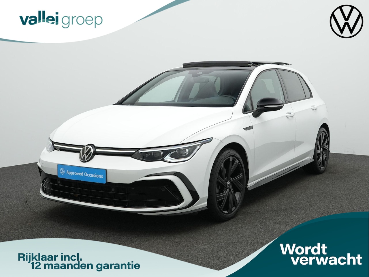 Volkswagen Golf - 1.5 eTSI 130 pk DSG R-Line Business | Panoramadak | IQ Light |  Stuur-/stoelverwarming | A - AutoWereld.nl