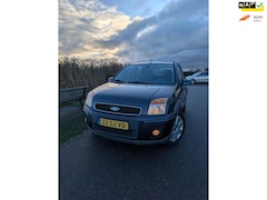 Ford Fusion - 1.6-16V Futura FULL AUTOMAAT