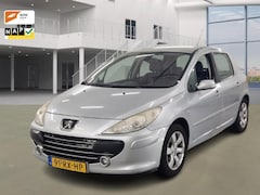 Peugeot 307 - 1.6 Griffe Luxe cruise/leder/stoelvrw/trekh/parkeersensoren