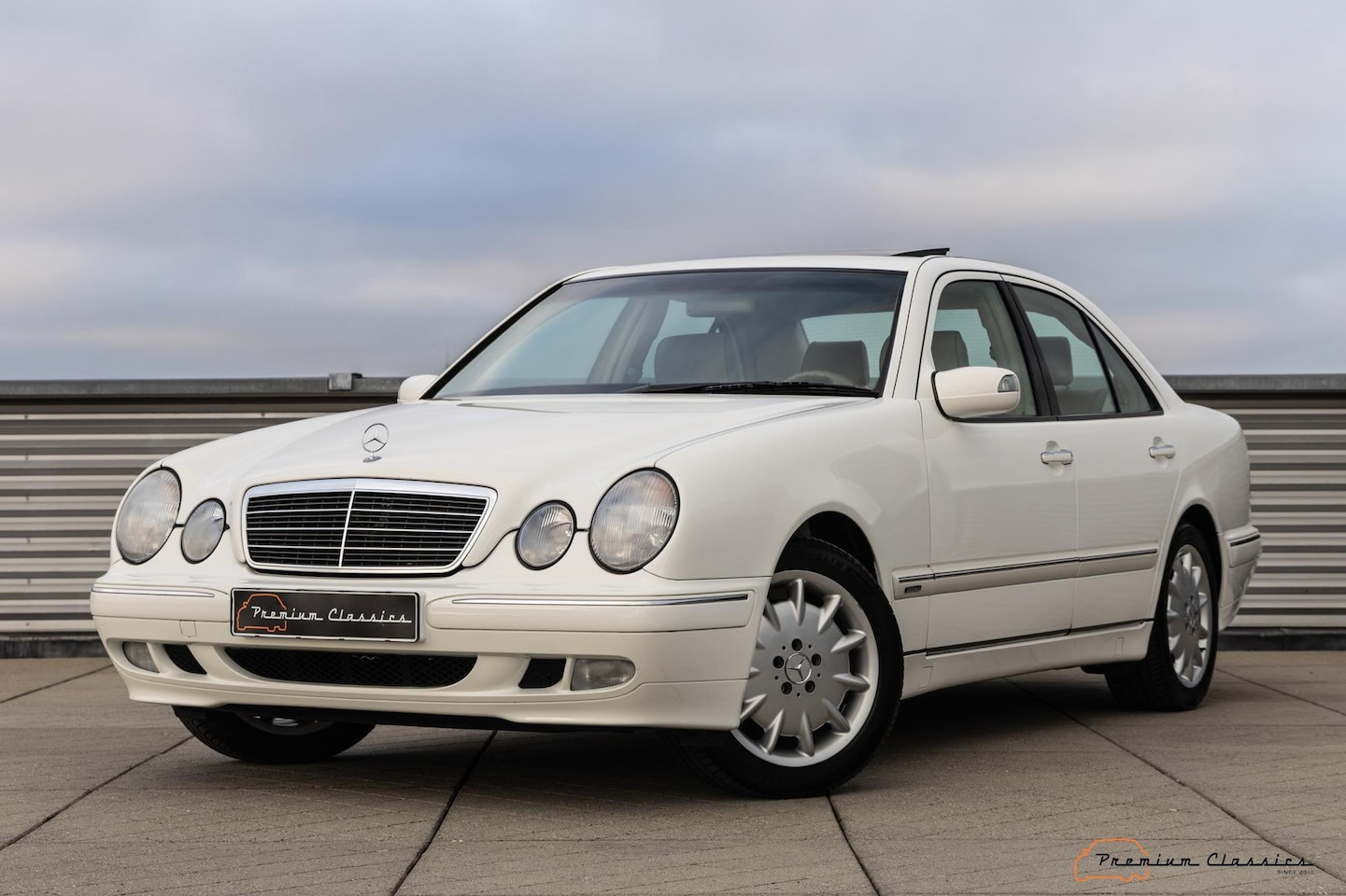 Mercedes-Benz E-klasse - 430 Elegance | 106.000KM | Sunroof | Memory - AutoWereld.nl
