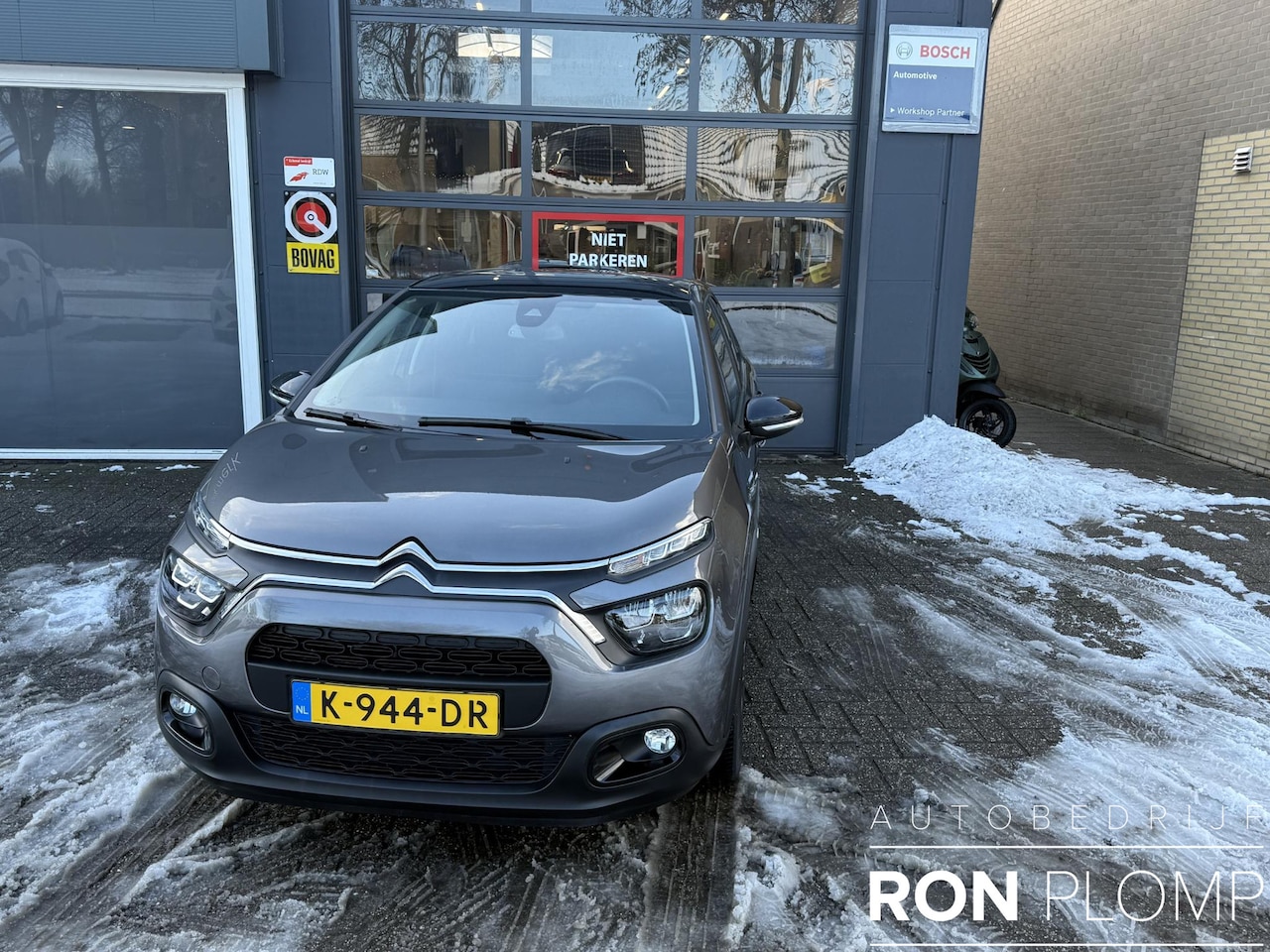 Citroën C3 - 1.2 PureTech Feel / Airco clima/ Cruise/ Navigatie/ Apple carplay/ PCD/ LED - AutoWereld.nl