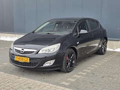 Opel Astra - 1.4 Turbo Sport +