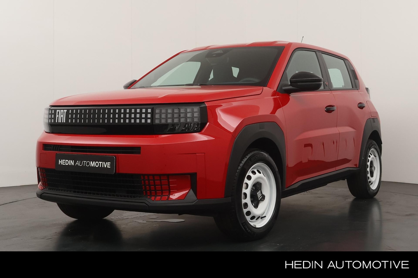 Fiat Grande Panda - RED 11kW 44 kWh | Airco | Cruise control | Apple Carplay & Android Auto | Parkeersensoren - AutoWereld.nl