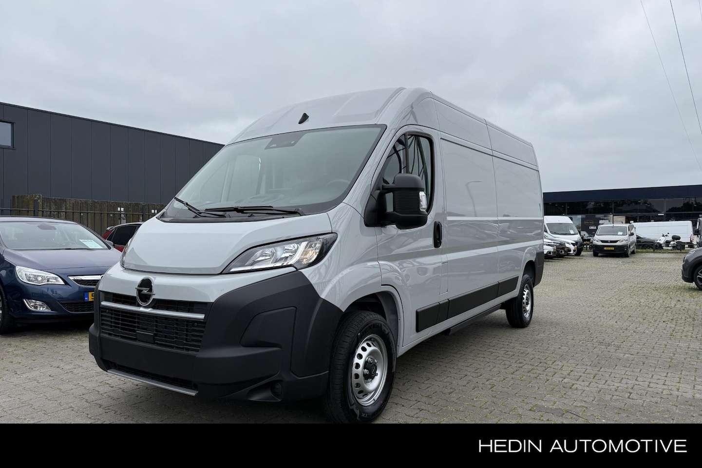 Opel Movano Electric - 279pk 4.25t L3H2 110 kWh | Navigatie | Parkeer Camera | Climate Control | Keyless Entry & - AutoWereld.nl
