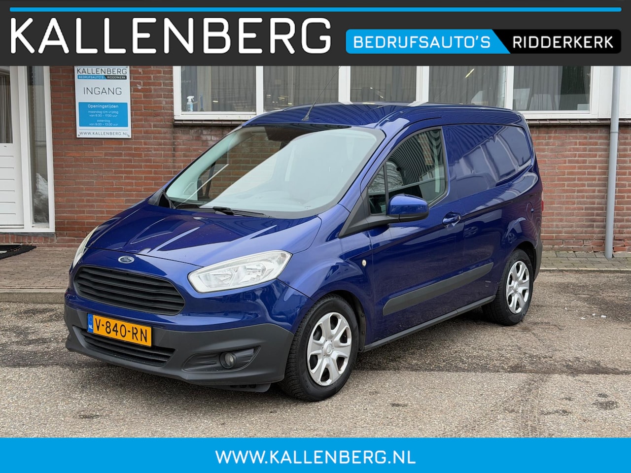 Ford Transit Courier - 1.6 TDCI 95PK Trend Voorruit verwarming / Bluetooth / Airco - AutoWereld.nl