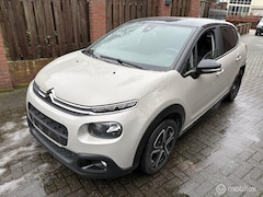 Citroën C3 - 1.2 met lichte rijdbare schade