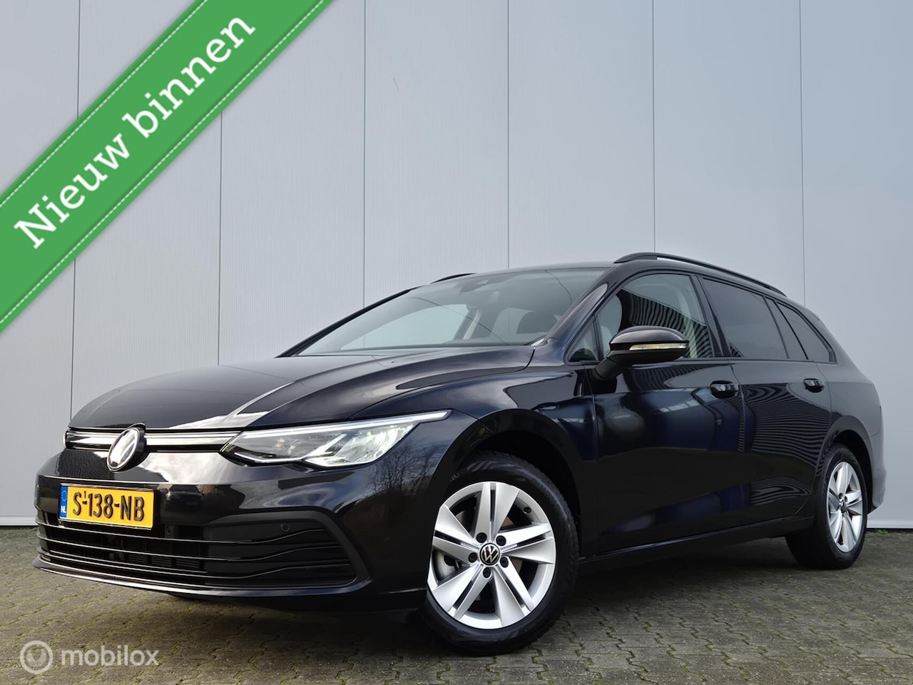 Volkswagen Golf Variant - 1.0 ETSI LIFE/MASSAGE/CAMERA/MEMORY/TREKHAAK/STOEL-STUURVERWARMING/CARPLAY - AutoWereld.nl
