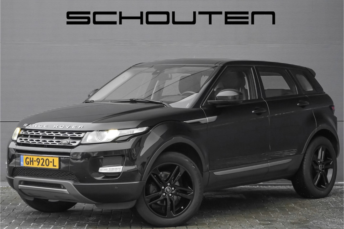 Land Rover Range Rover Evoque - 2.2 eD4 2WD Pure Leder Pano Trekhaak - AutoWereld.nl