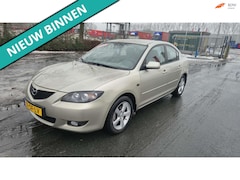 Mazda 3 - 3 1.6 Executive LEUKE AUTO RIJDT EN SCHAKELT GOED