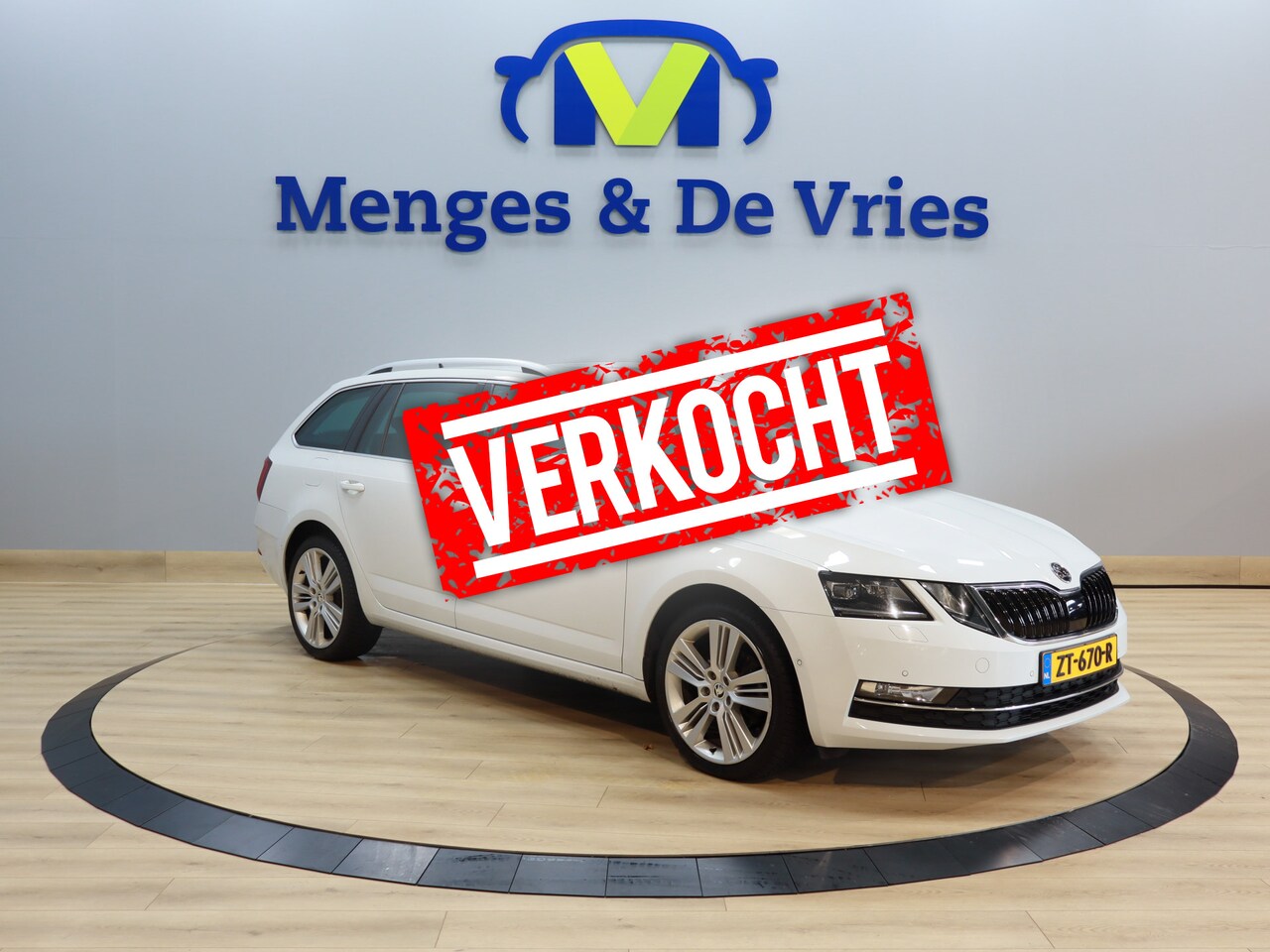 Skoda Octavia Combi - 1.0 TSI Greentech Style Business Airco ECC | Virtual | Leder | Sfeer | Adaptive Cruise | C - AutoWereld.nl