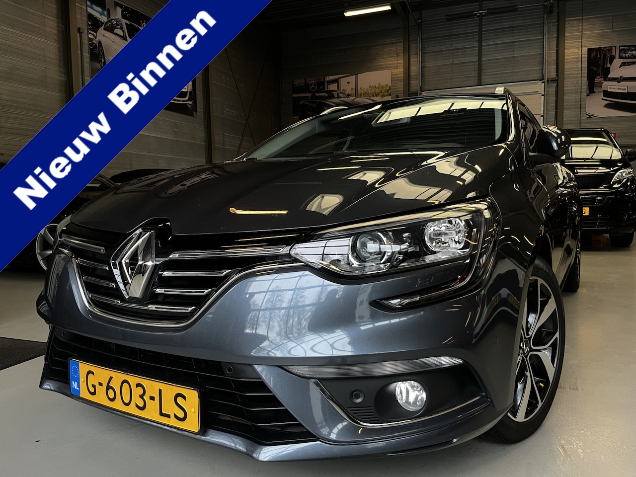 Renault Mégane Estate - 1.3 TCe Bose Bose, Camera, Navi - AutoWereld.nl